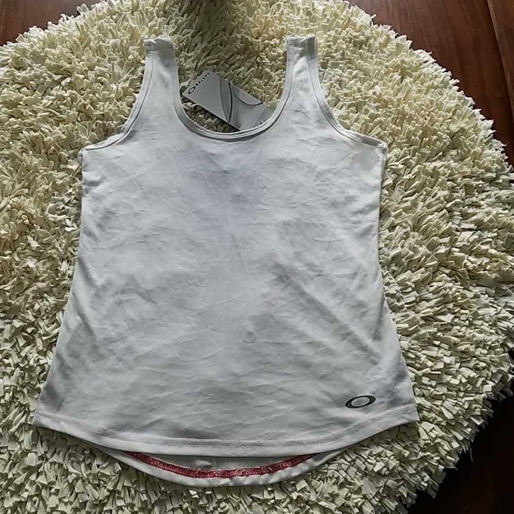 NWT Oakley White Athletic Tank